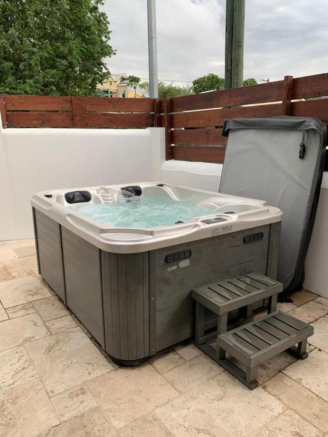 Appartement Saint Gilles Les Bains Esterno foto